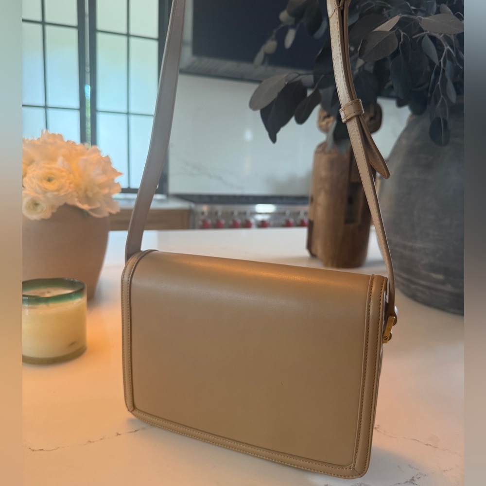 YSL Bags | YSL Calfskin Monogram Solferino Med Tan Crossbody Bag | Disco Color - Picture 9 of 16